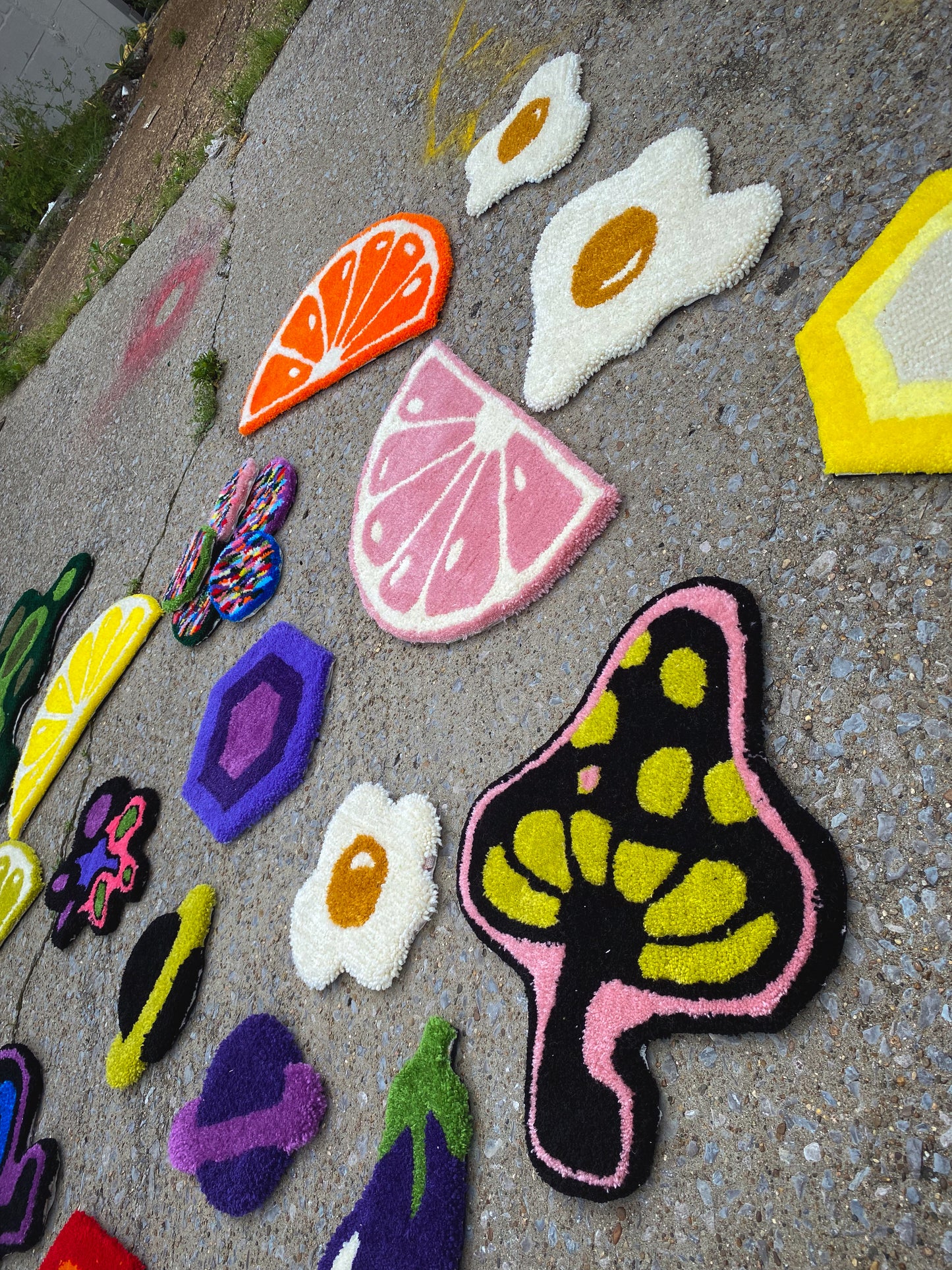 LEMON SLICE RUG