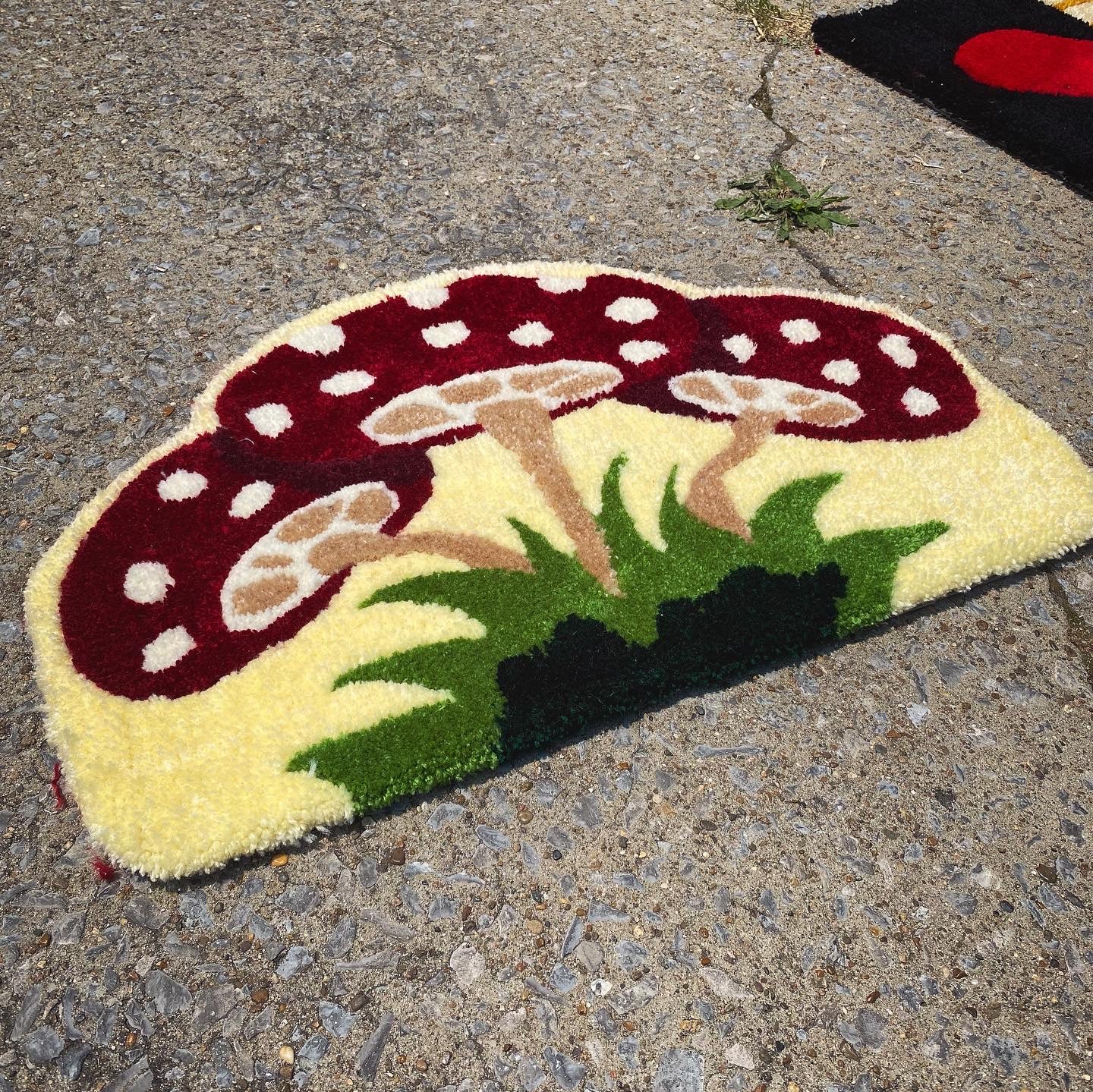Classic MUSHROOM RUG